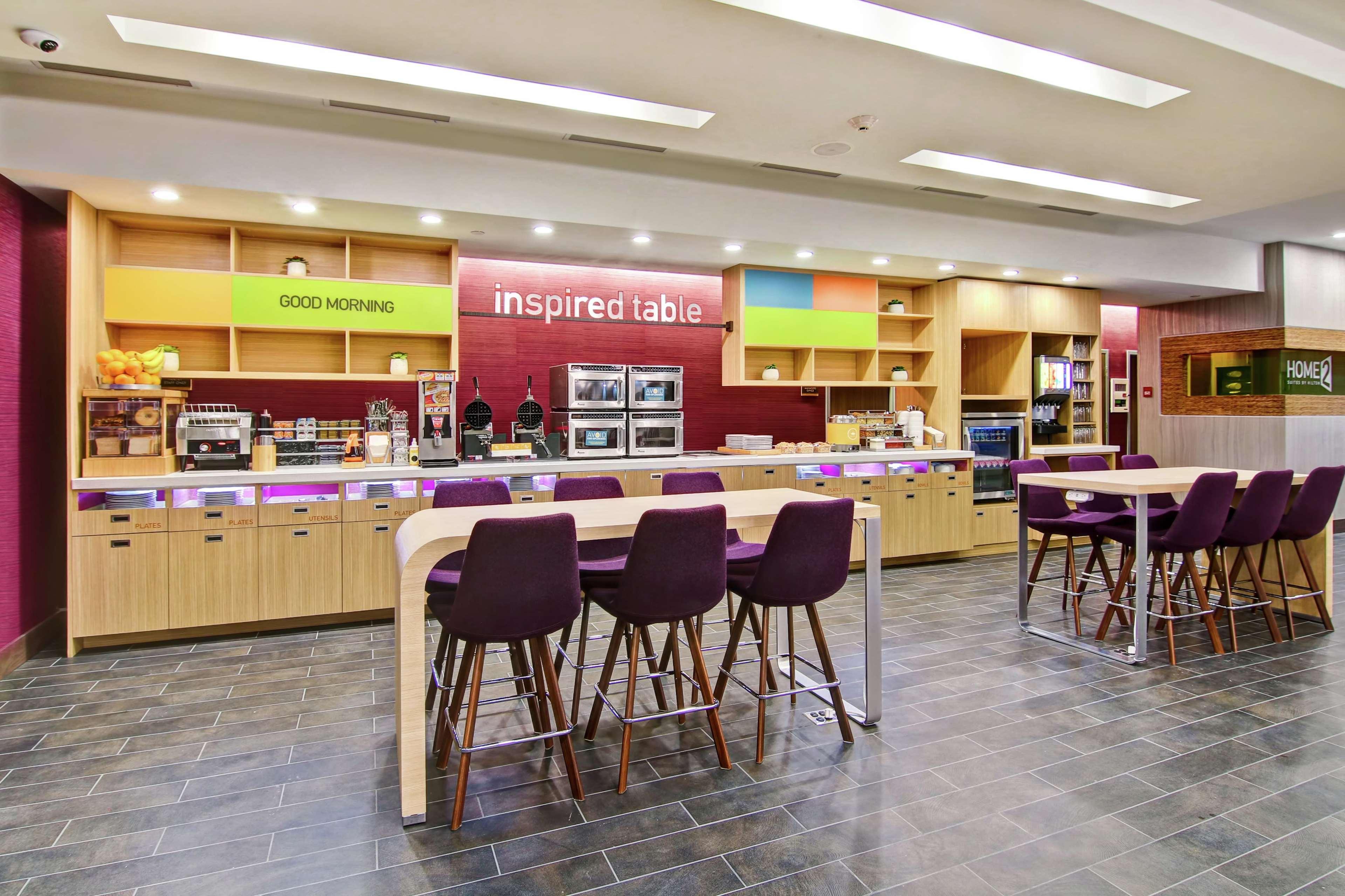 Home2 Suites By Hilton Edmonton South Bagian luar foto