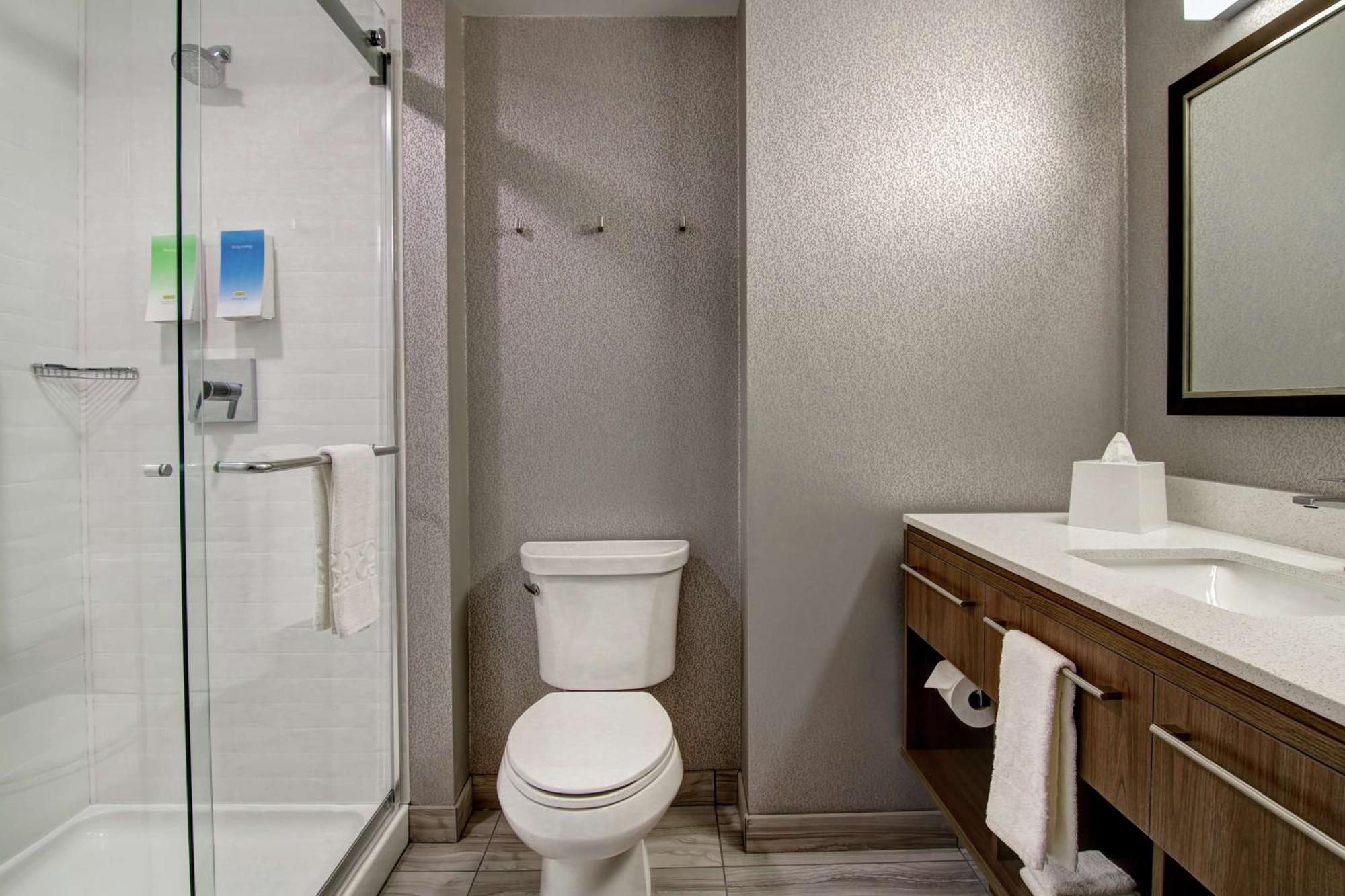 Home2 Suites By Hilton Edmonton South Bagian luar foto