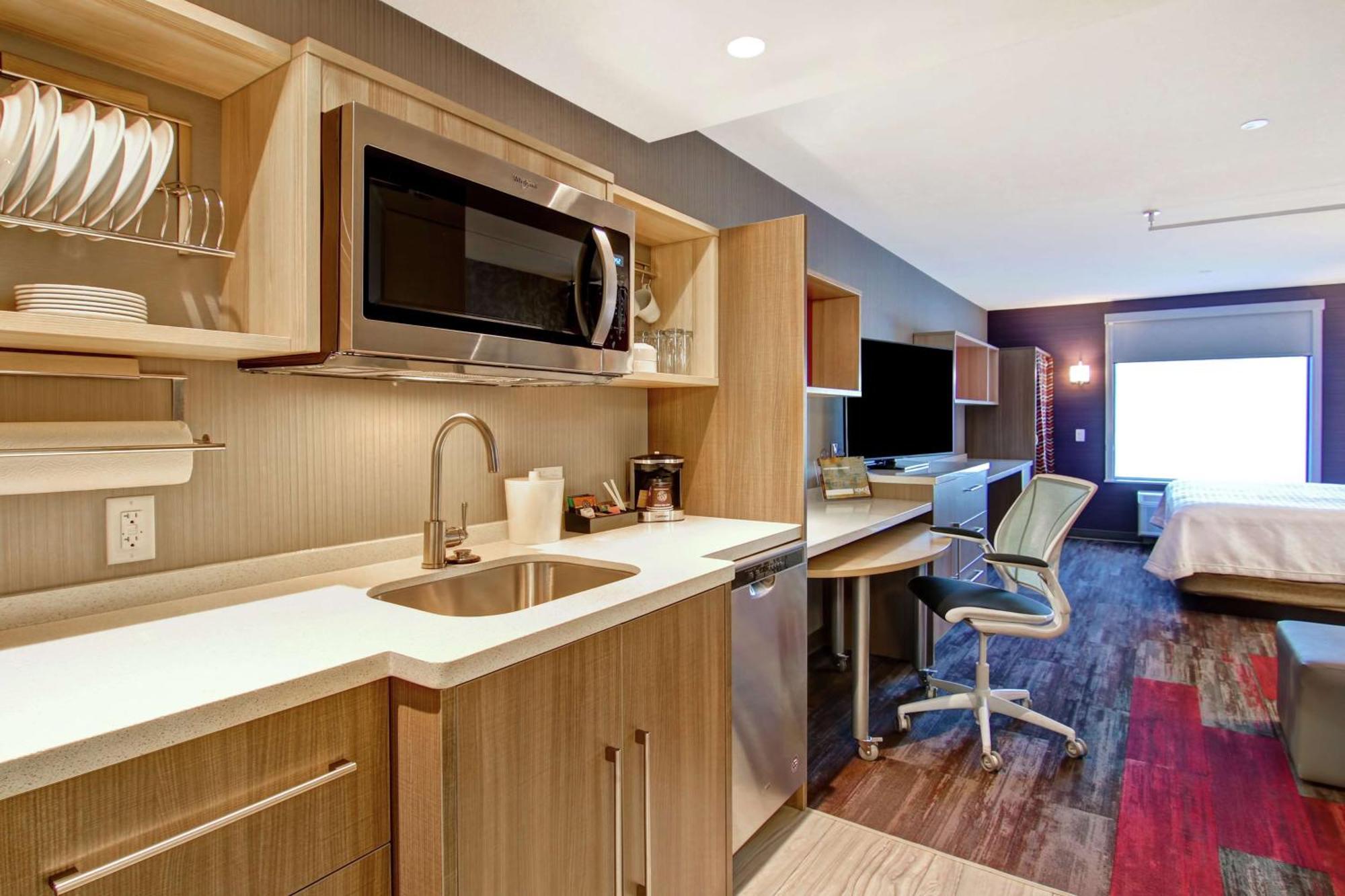 Home2 Suites By Hilton Edmonton South Bagian luar foto