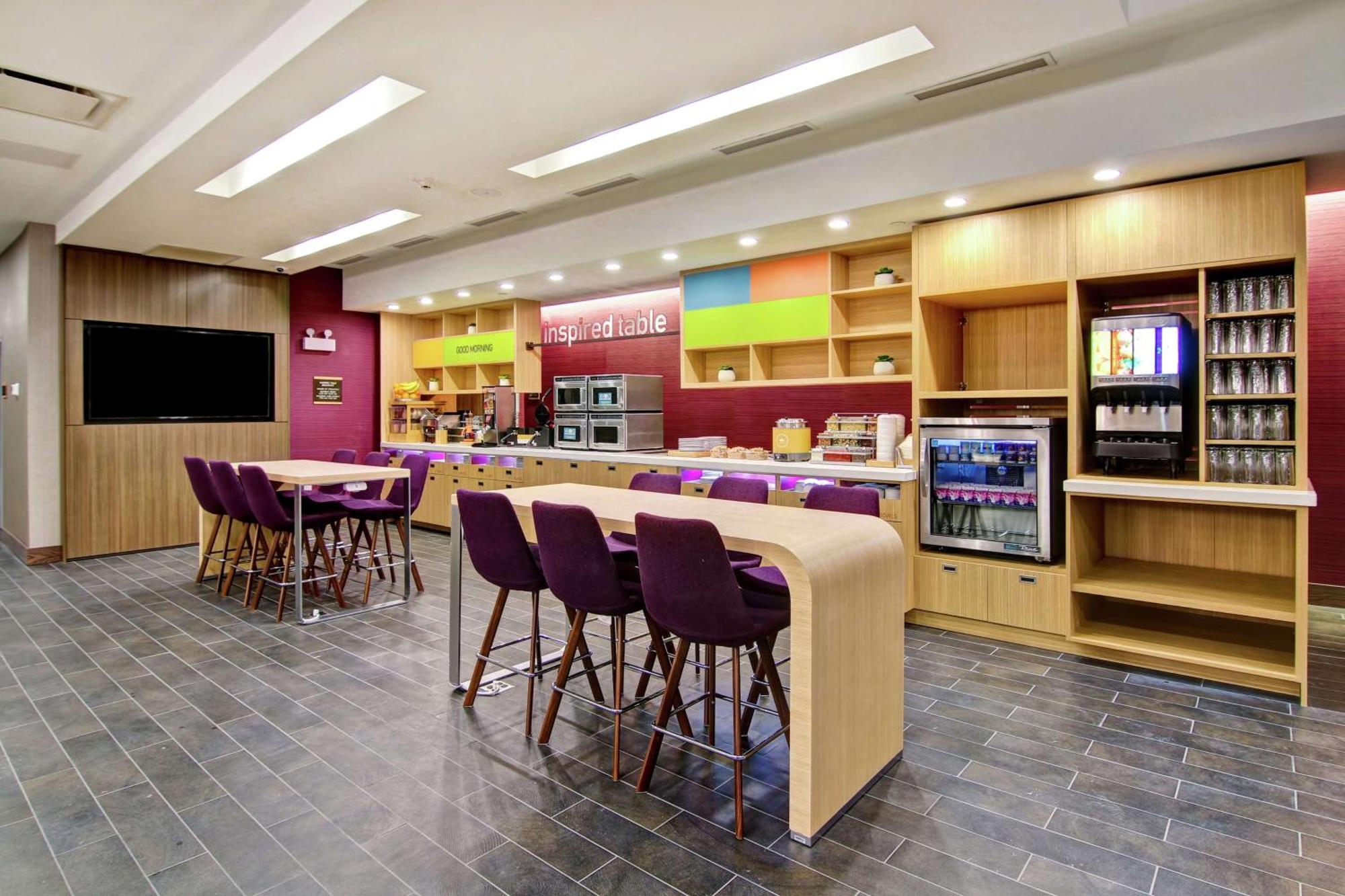 Home2 Suites By Hilton Edmonton South Bagian luar foto