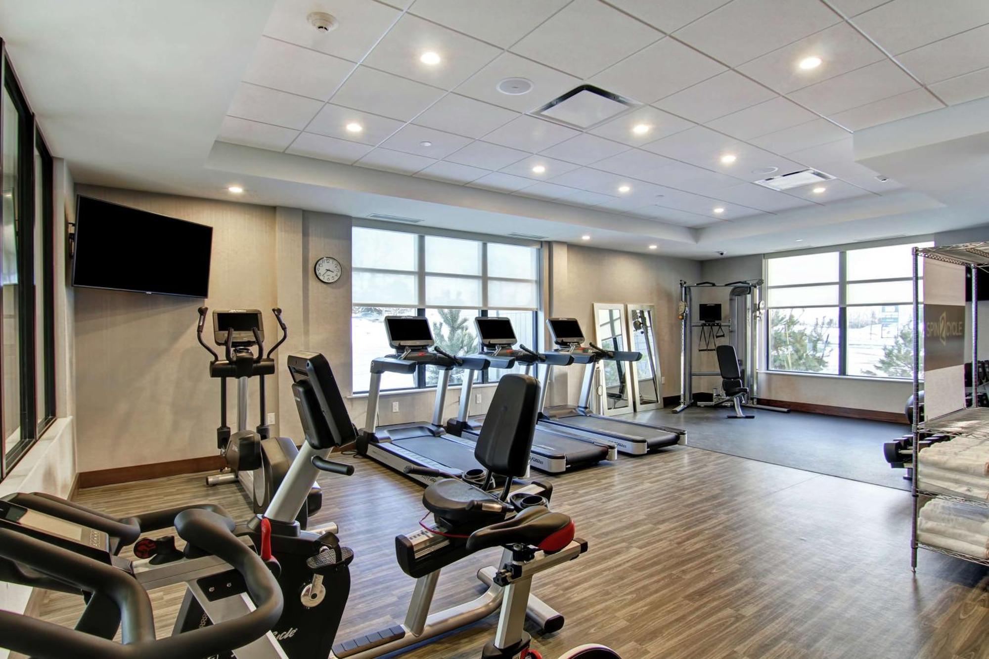 Home2 Suites By Hilton Edmonton South Bagian luar foto